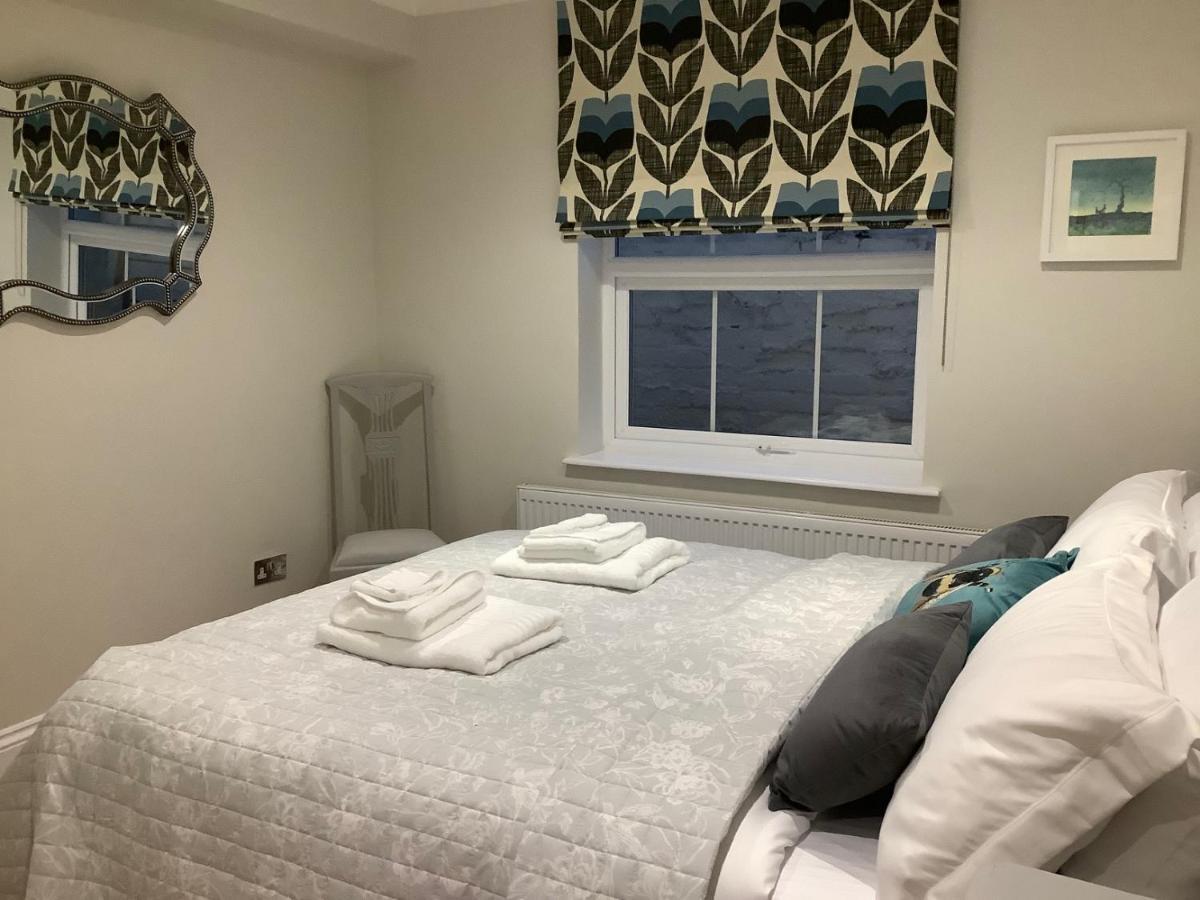 Luxury Refurbished 2 Bedroom Regency Apartment Cheltenham Zewnętrze zdjęcie